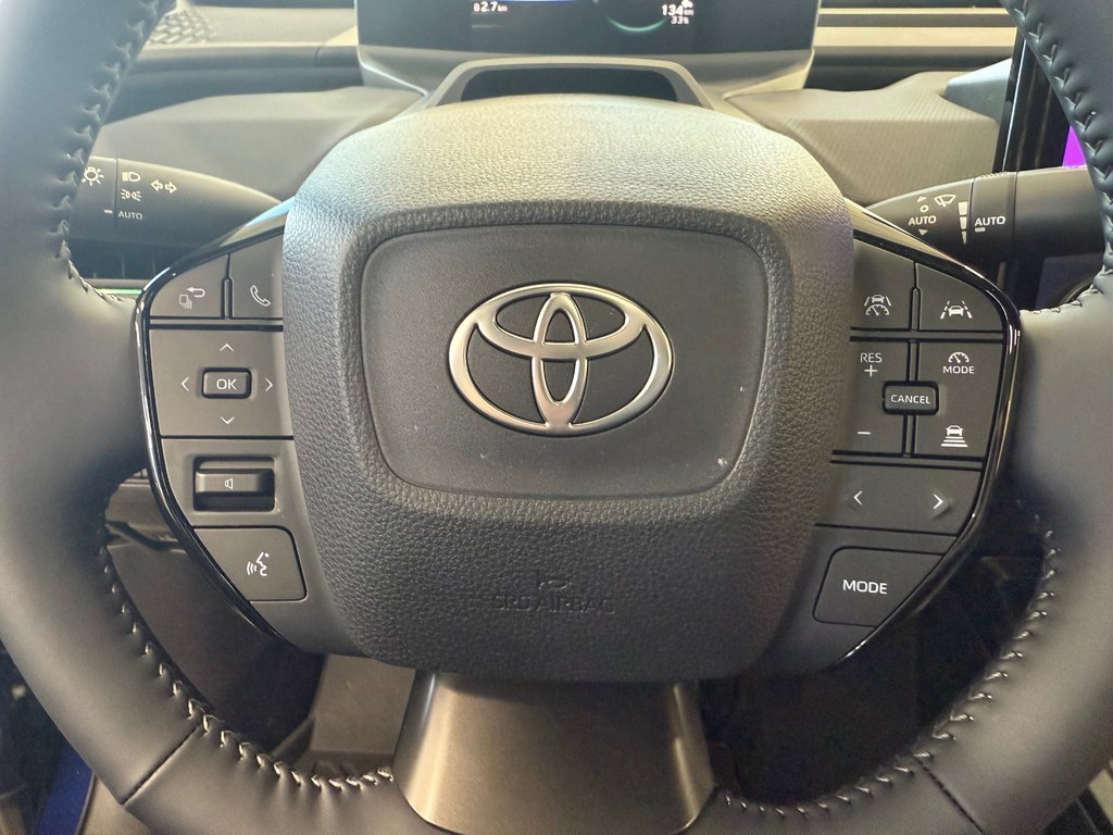 Toyota bZ Limited AWD 2026 à Cowansville, Québec - 32 - w1024h768px