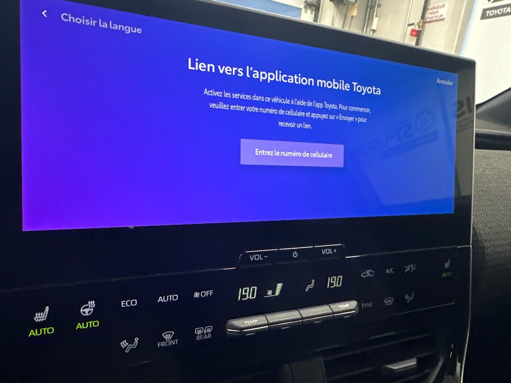 Toyota bZ4X LE 2023 à Cowansville, Québec - 20 - w1024h768px