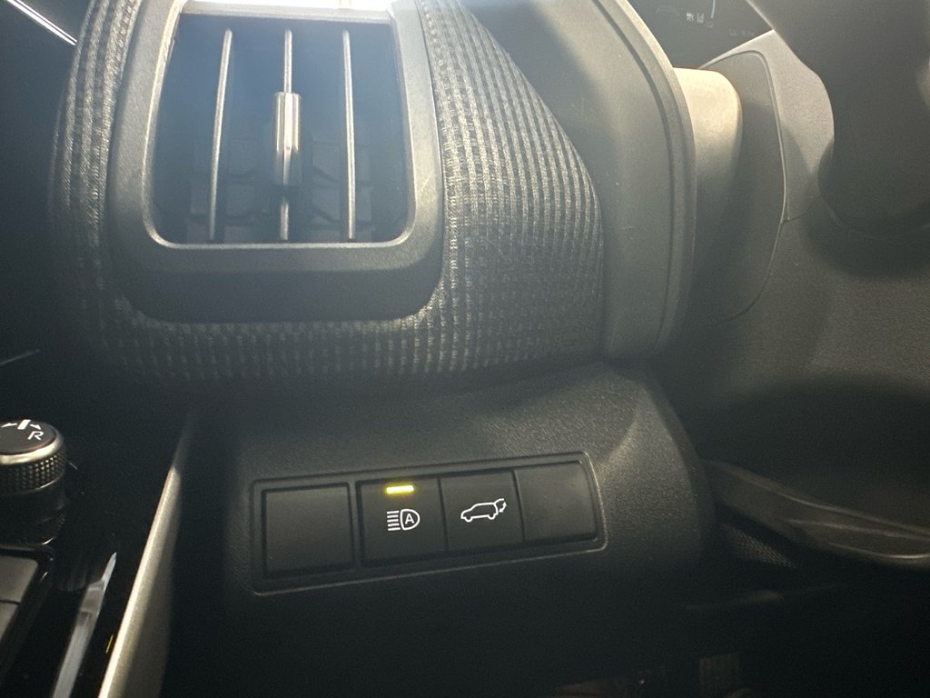 Toyota bZ4X XLE 2024 à Cowansville, Québec - 19 - w1024h768px