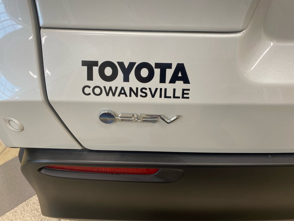 2025 Toyota BZ4X XLE AWD GROUPE TECHNOLOGIE in Cowansville, Quebec - 12 - w1024h768px