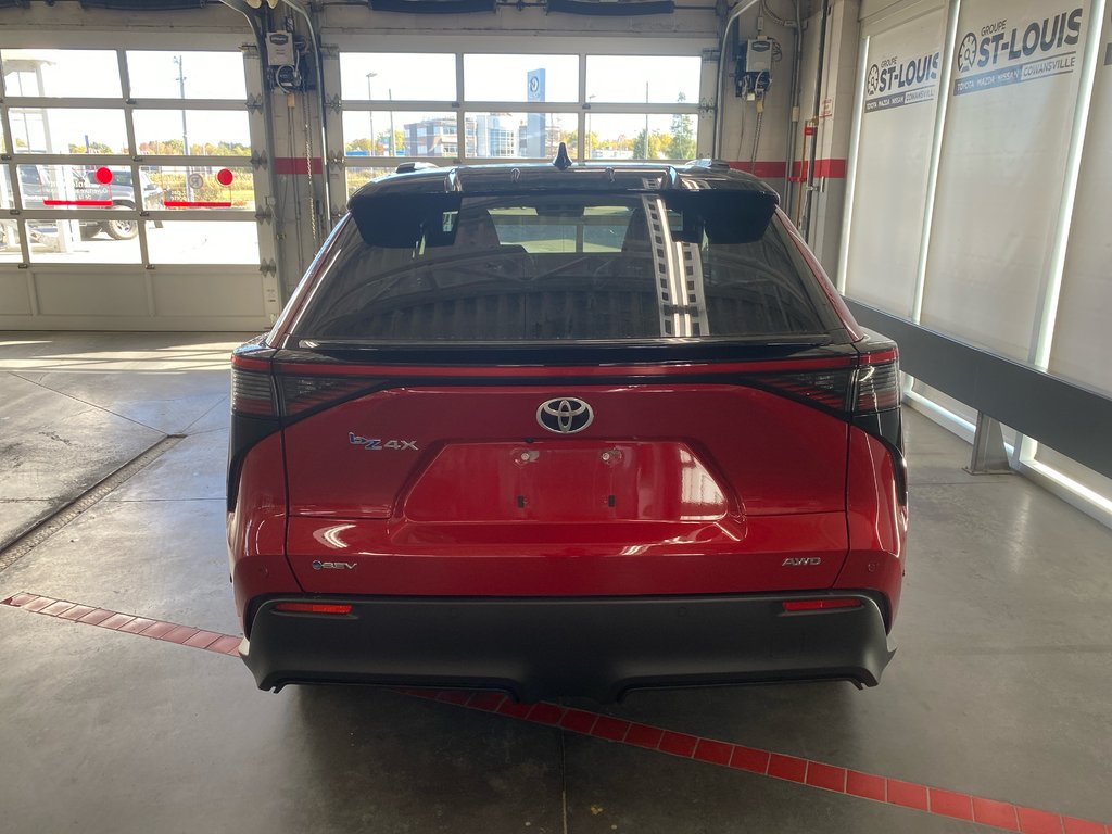 Toyota BZ4X XLE TECH AWD 2025 à Cowansville, Québec - 6 - w1024h768px