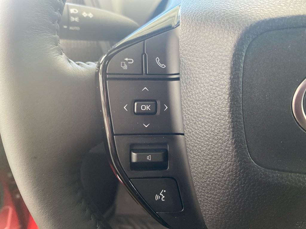 Toyota BZ4X XLE TECH AWD 2025 à Cowansville, Québec - 17 - w1024h768px