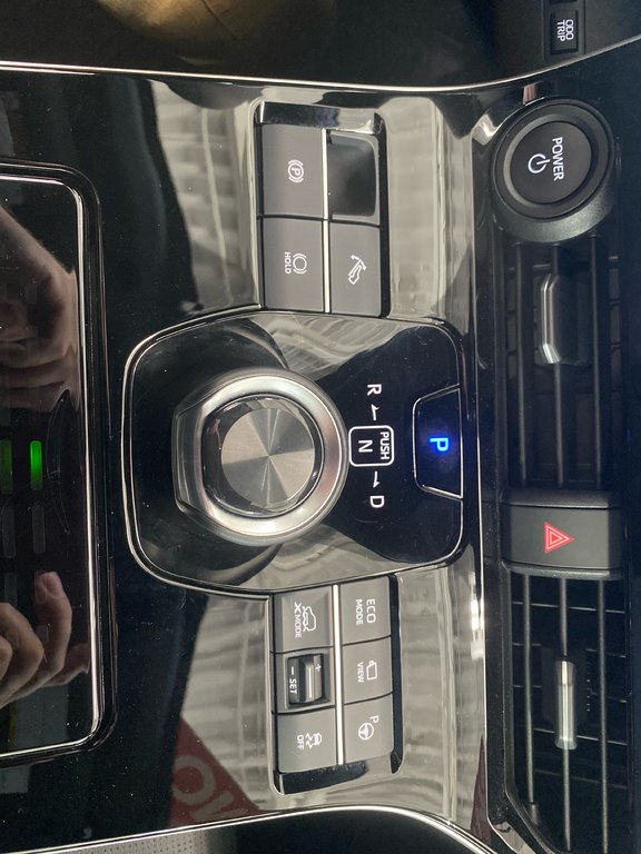 Toyota BZ4X XLE TECH AWD 2025 à Cowansville, Québec - 23 - w1024h768px