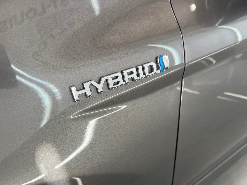 Toyota Camry Hybrid  2018 à Cowansville, Québec - 13 - w1024h768px