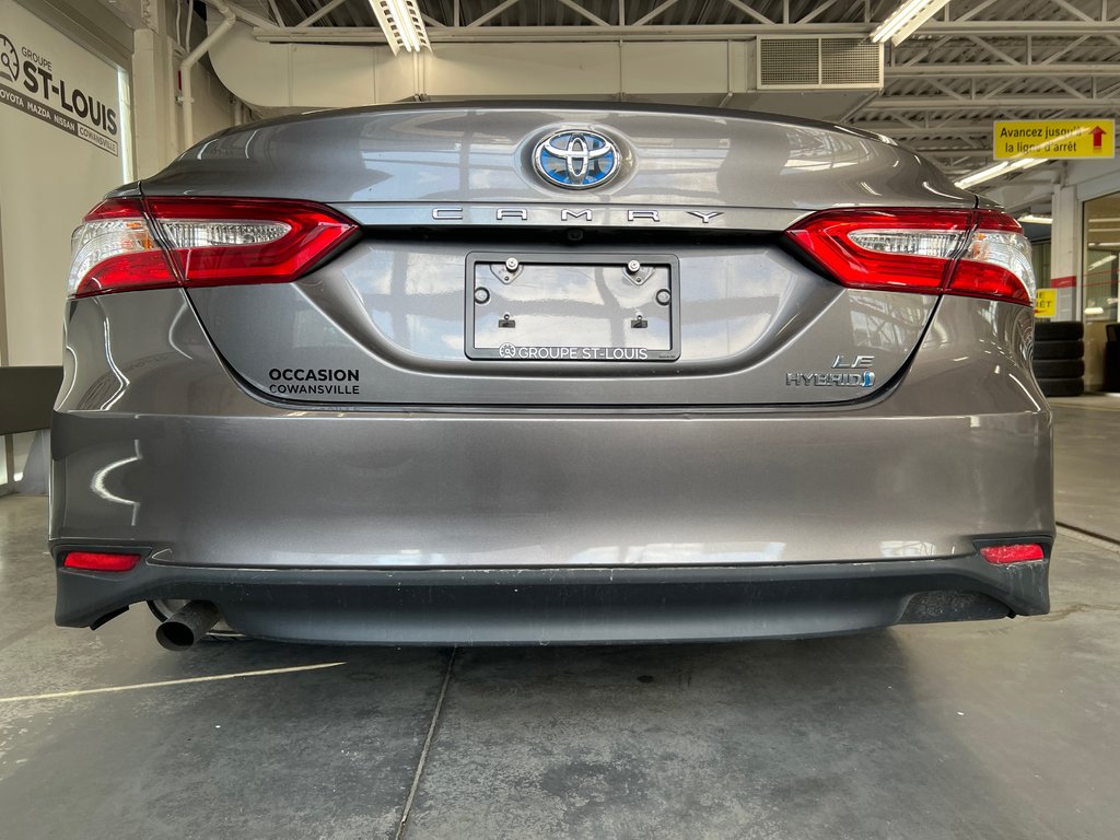Toyota Camry Hybrid  2018 à Cowansville, Québec - 8 - w1024h768px