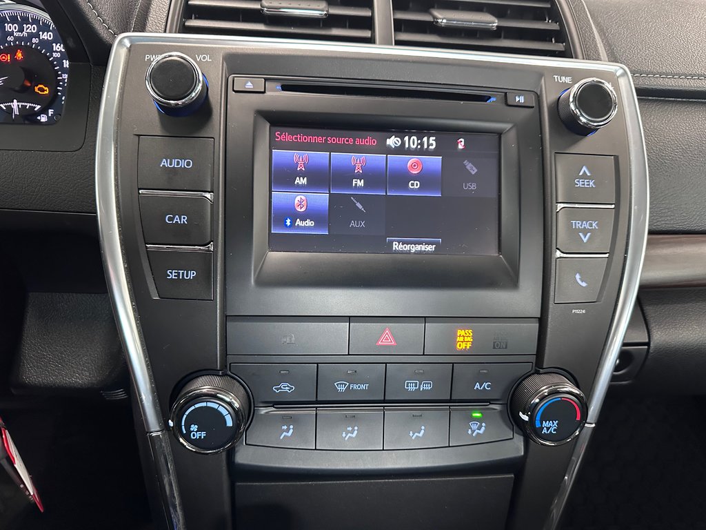2016 Toyota Camry LE - Caméra de Recul - Sièges Chauffants - Mags in Cowansville, Quebec - 20 - w1024h768px