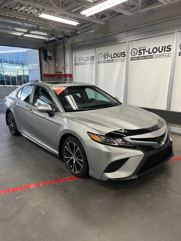 Camry SE Amélioré 2018 à Cowansville, Québec - 9 - w1024h768px