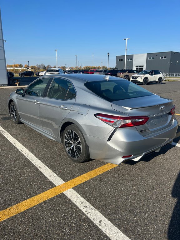 Camry SE Amélioré 2018 à Cowansville, Québec - 4 - w1024h768px