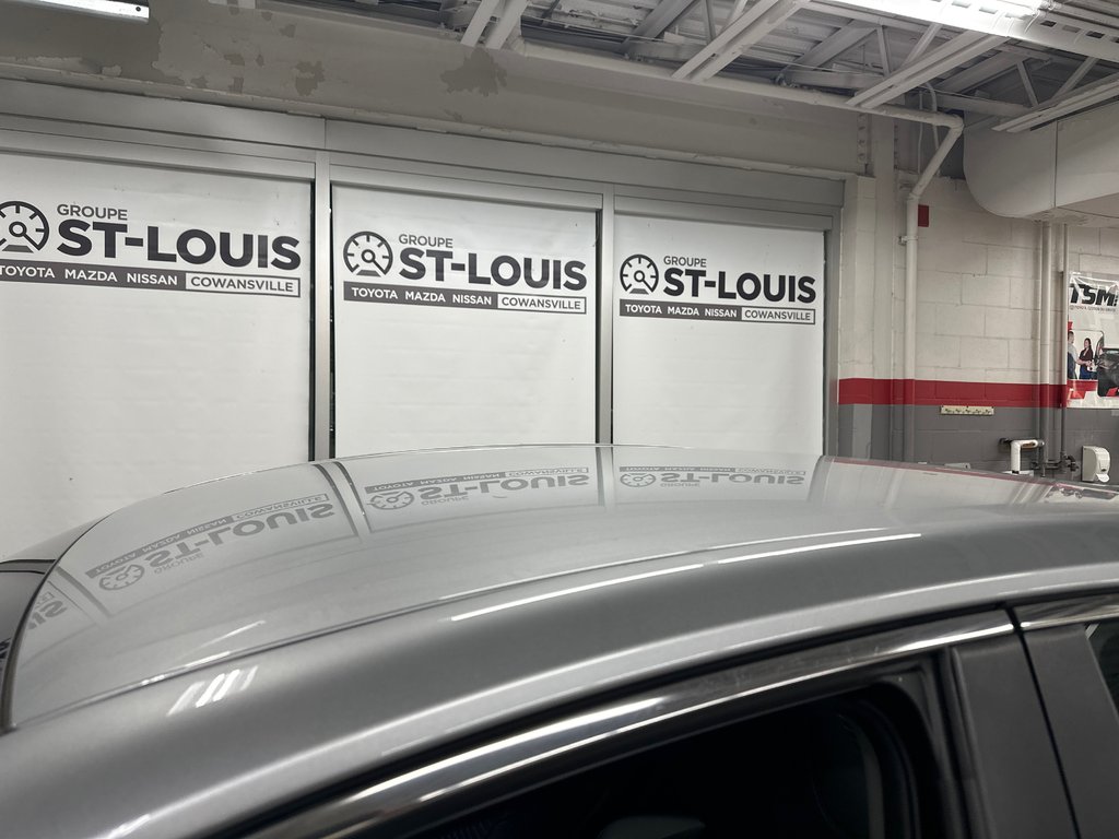 Toyota Camry SE 2018 à Cowansville, Québec - 17 - w1024h768px