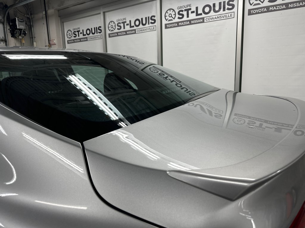 Toyota Camry SE 2018 à Cowansville, Québec - 9 - w1024h768px