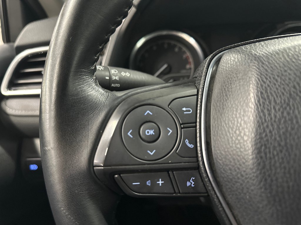 Toyota Camry SE 2018 à Cowansville, Québec - 31 - w1024h768px