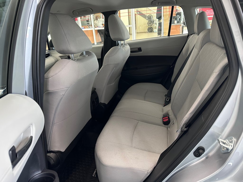 Toyota COROLLA CROSS L 2024 à Cowansville, Québec - 9 - w1024h768px