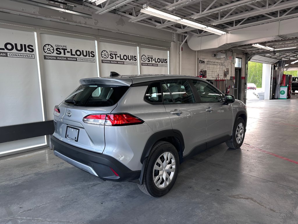 Toyota COROLLA CROSS L 2024 à Cowansville, Québec - 4 - w1024h768px