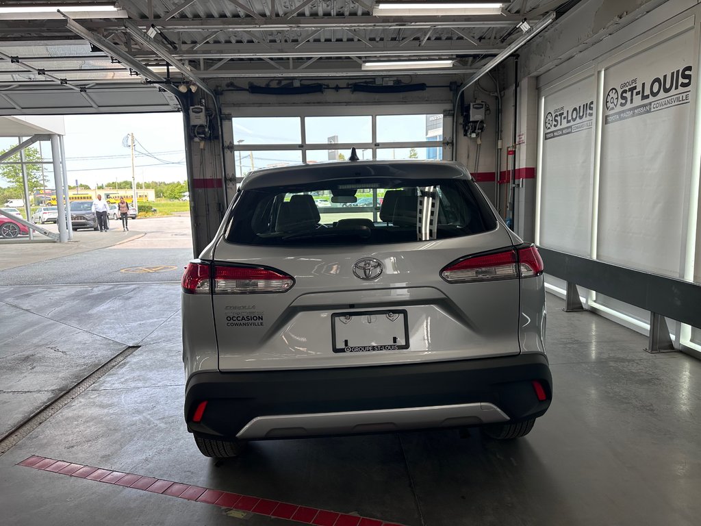 Toyota COROLLA CROSS L 2024 à Cowansville, Québec - 3 - w1024h768px