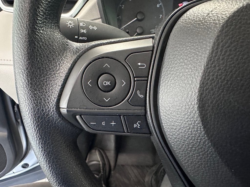 Toyota COROLLA CROSS L 2024 à Cowansville, Québec - 24 - w1024h768px