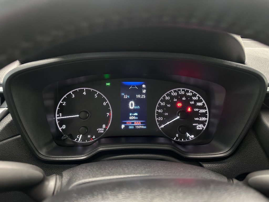 2024 Toyota COROLLA CROSS LE Premium AWD in Cowansville, Quebec - 28 - w1024h768px