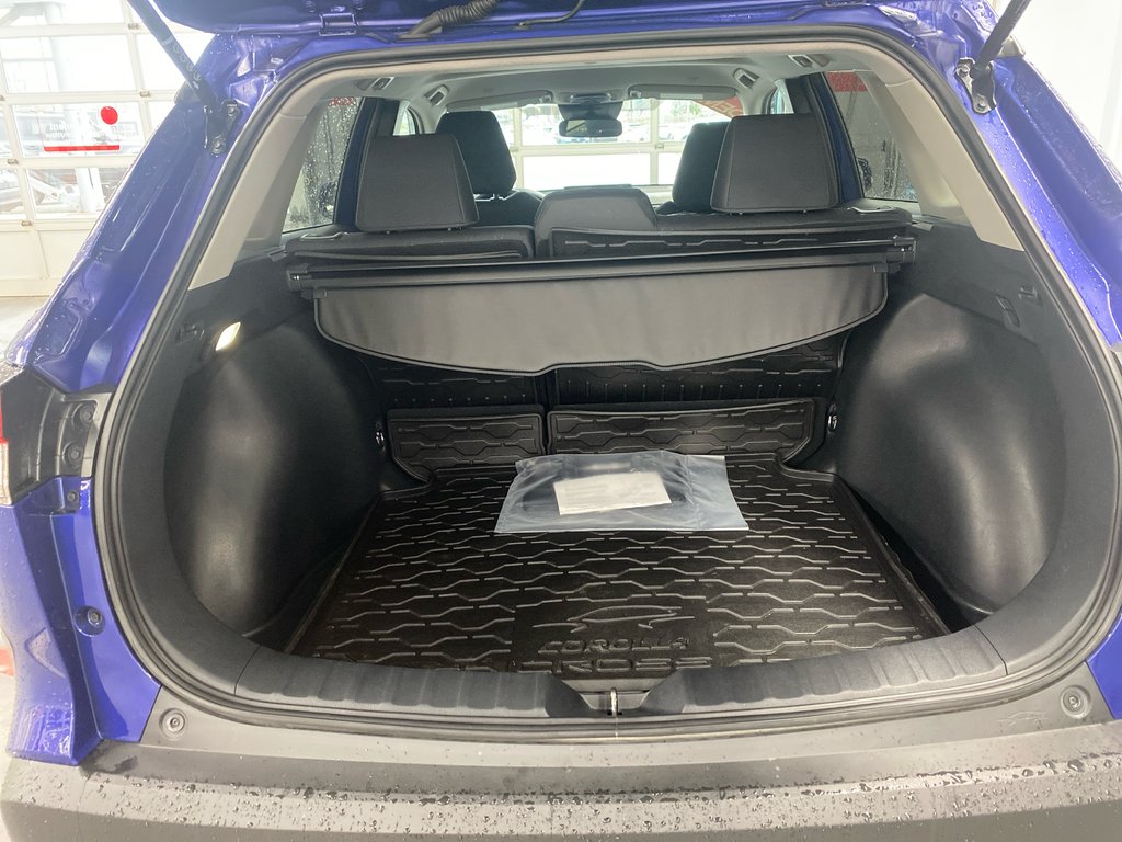 Toyota COROLLA CROSS LE 2024 à Cowansville, Québec - 8 - w1024h768px