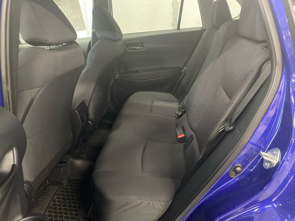 Toyota COROLLA CROSS LE 2024 à Cowansville, Québec - 10 - w1024h768px
