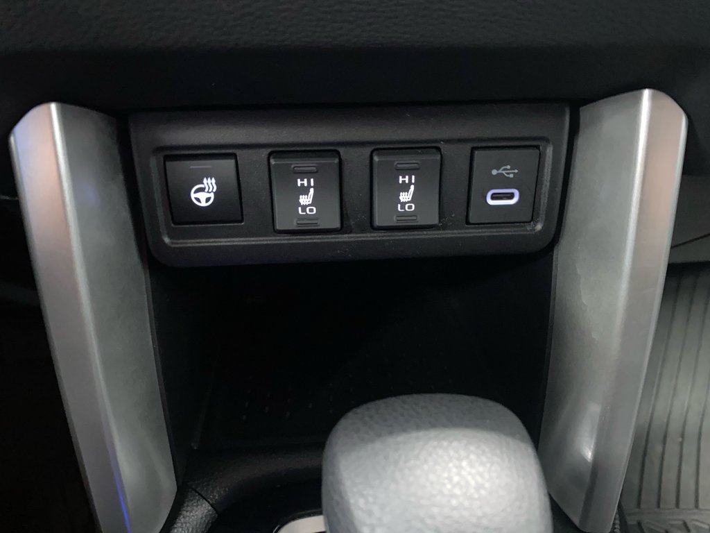 Toyota COROLLA CROSS LE 2024 à Cowansville, Québec - 20 - w1024h768px