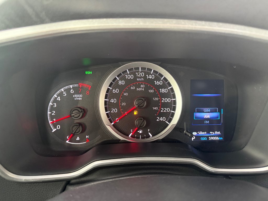 Toyota Corolla Hatchback SE 2020 à Cowansville, Québec - 20 - w1024h768px