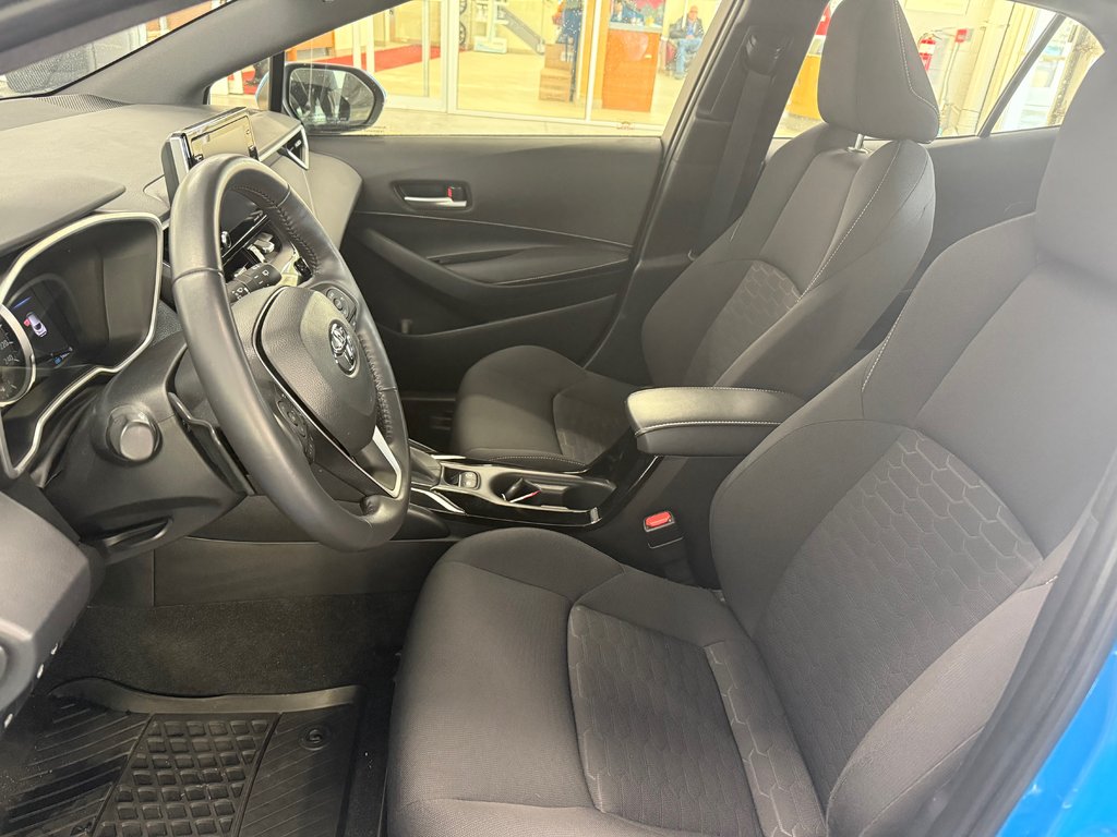 Toyota Corolla Hatchback SE 2020 à Cowansville, Québec - 14 - w1024h768px