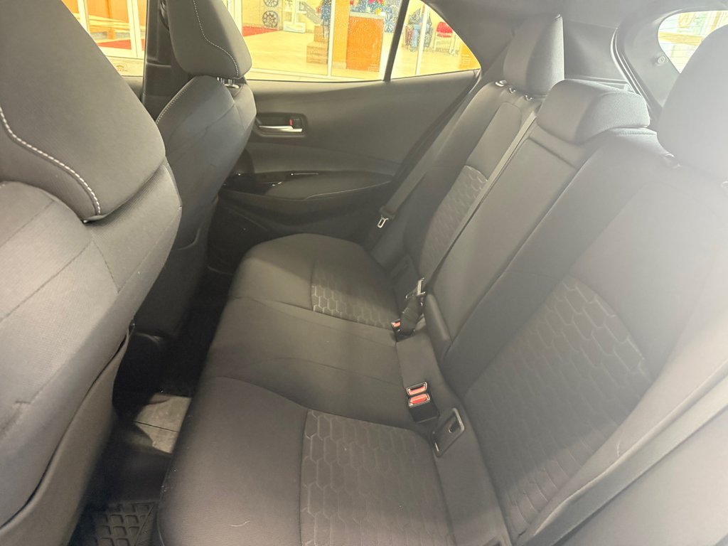 Toyota Corolla Hatchback SE 2020 à Cowansville, Québec - 12 - w1024h768px