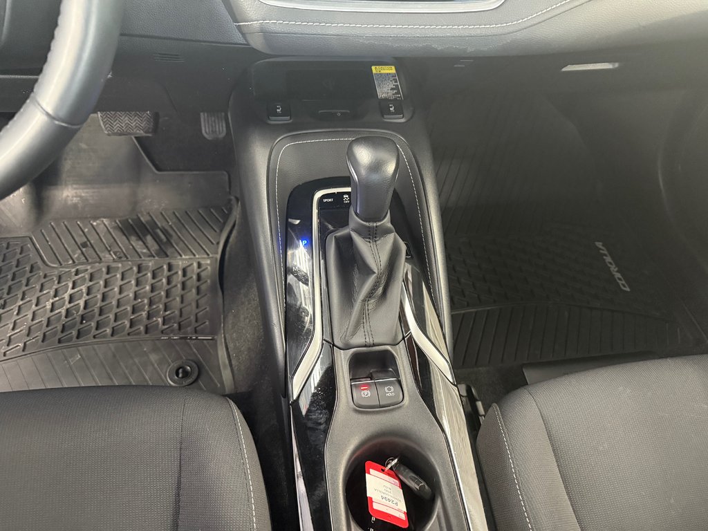 Toyota Corolla Hatchback SE 2020 à Cowansville, Québec - 18 - w1024h768px