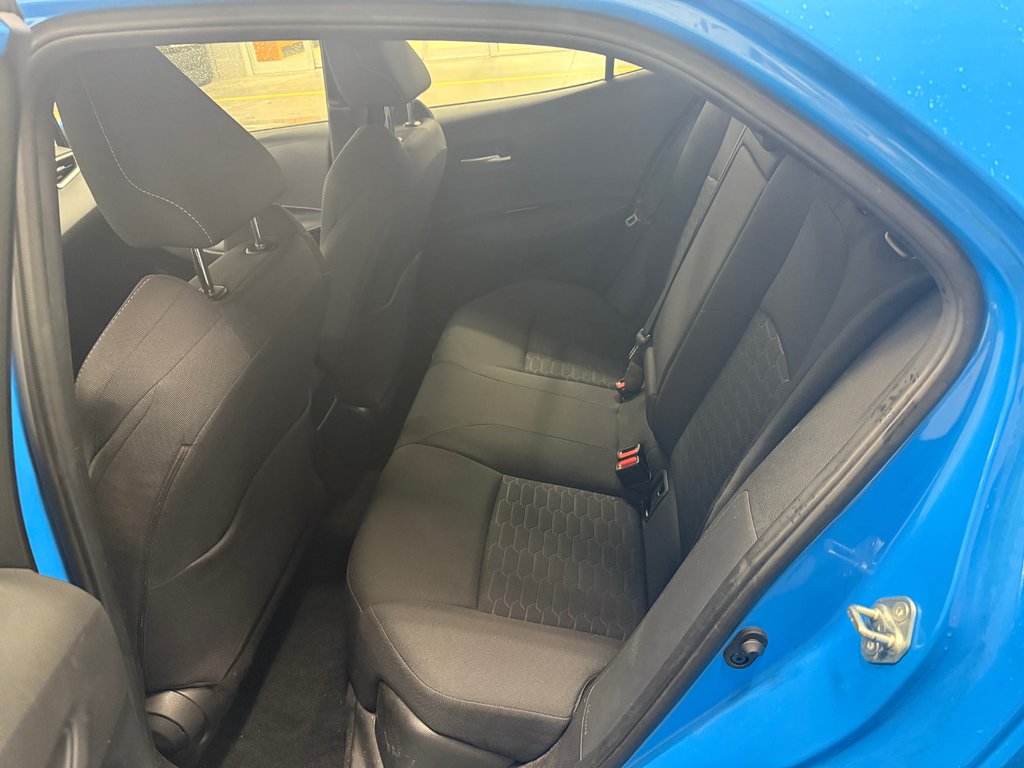 Toyota Corolla Hatchback SE 2022 à Cowansville, Québec - 11 - w1024h768px
