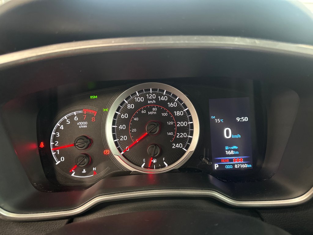 Toyota Corolla Hatchback SE 2022 à Cowansville, Québec - 31 - w1024h768px