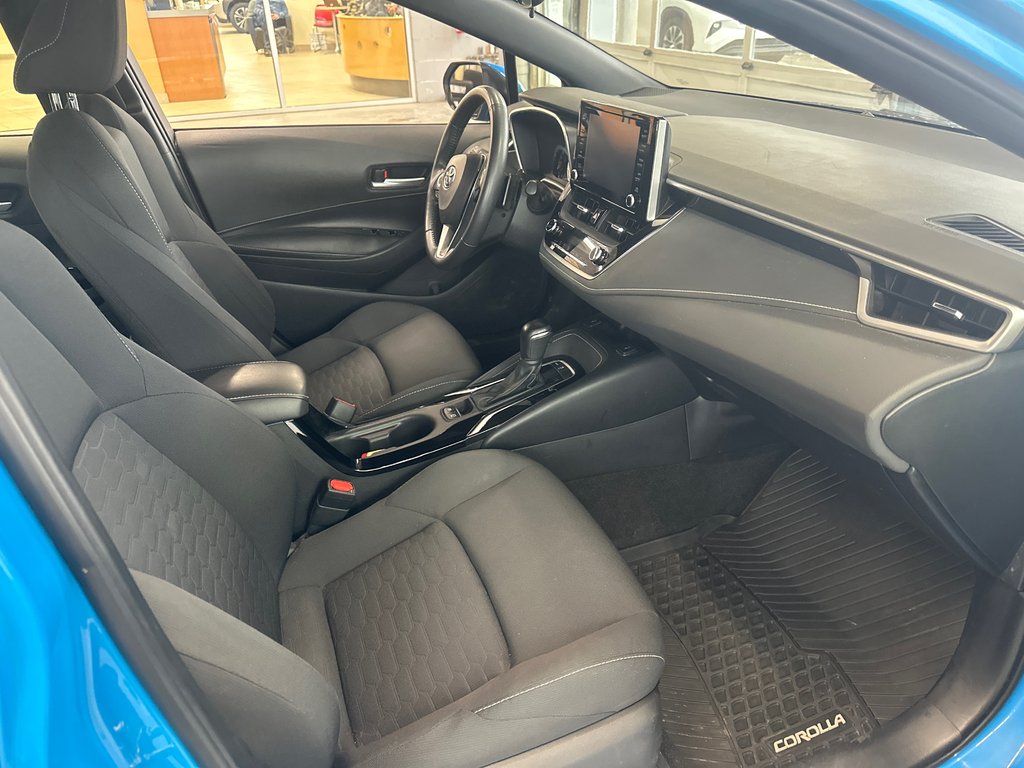 Toyota Corolla Hatchback SE 2022 à Cowansville, Québec - 25 - w1024h768px
