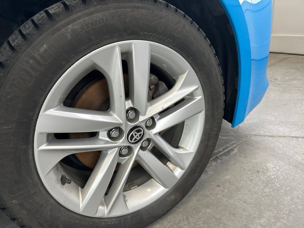 Toyota Corolla Hatchback SE 2022 à Cowansville, Québec - 21 - w1024h768px