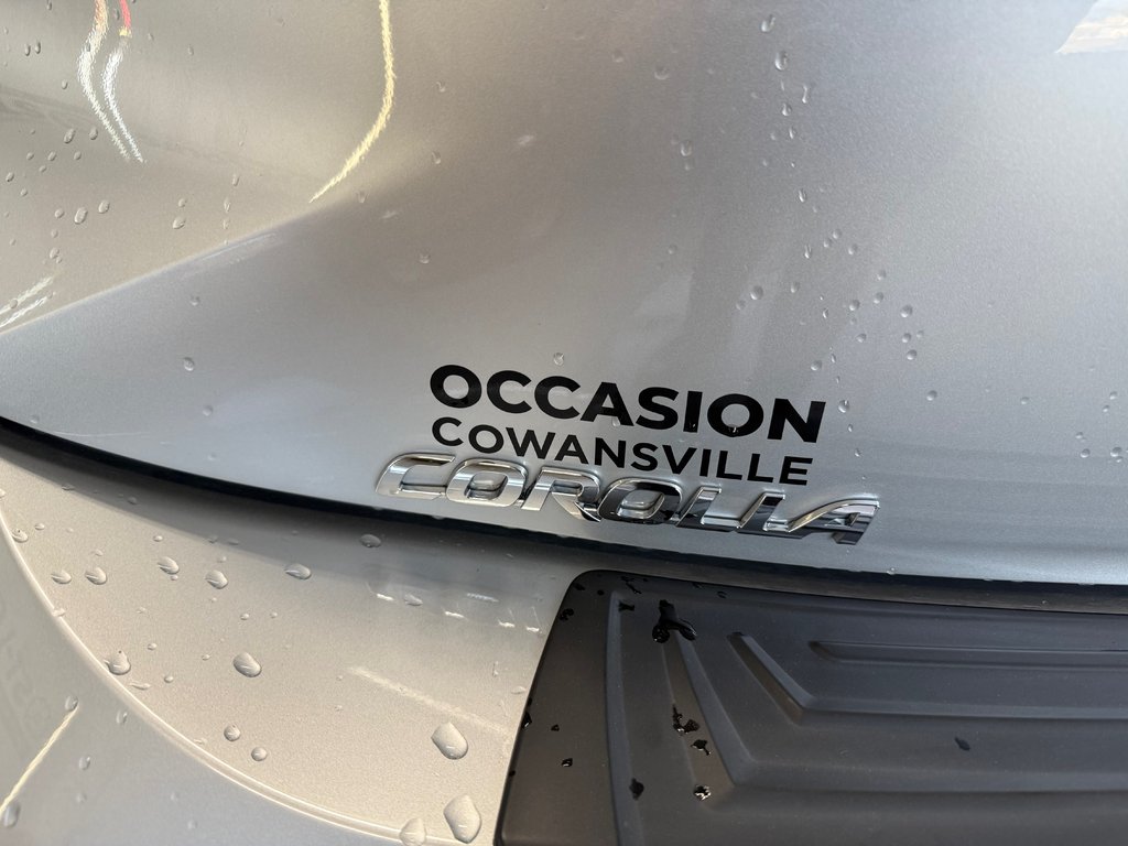 Toyota Corolla Hatchback SE PLUS 2025 à Cowansville, Québec - 9 - w1024h768px