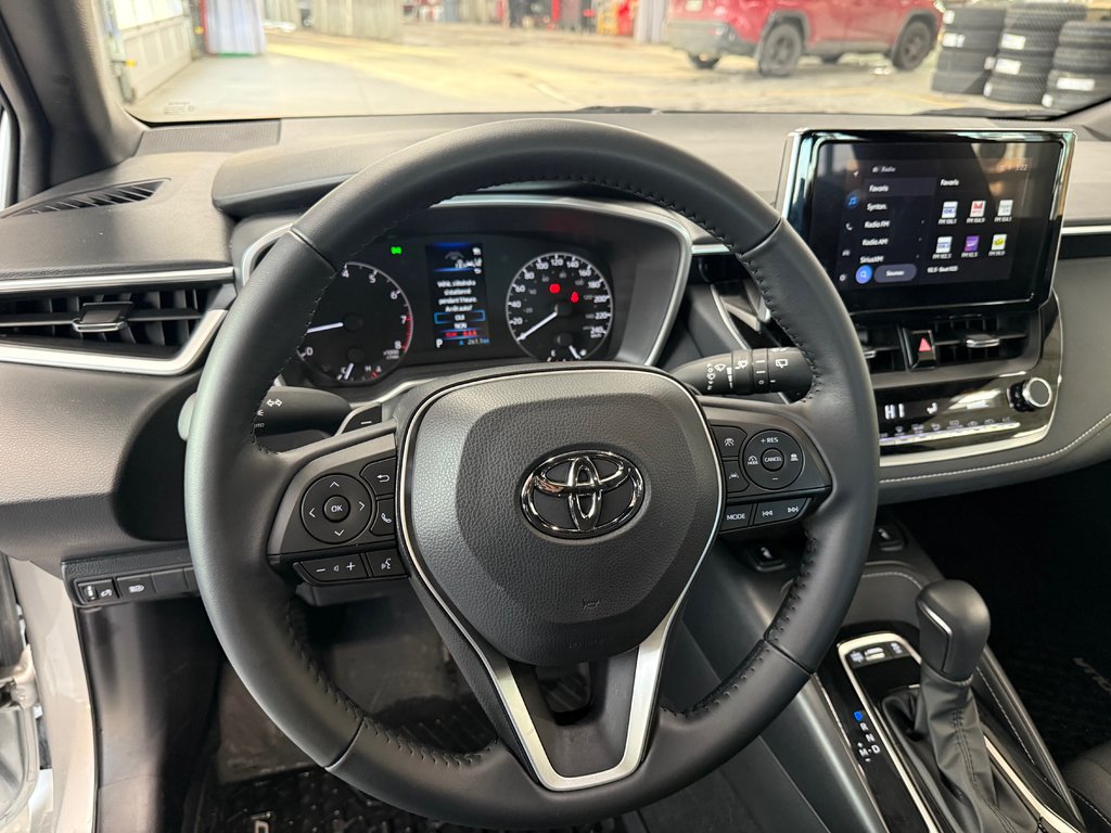 Toyota Corolla Hatchback SE PLUS 2025 à Cowansville, Québec - 18 - w1024h768px