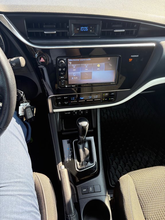 2017 Toyota Corolla iM in Cowansville, Quebec - 7 - w1024h768px