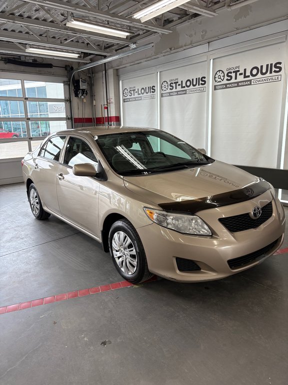 Toyota Corolla CE 2009 à Cowansville, Québec - 1 - w1024h768px