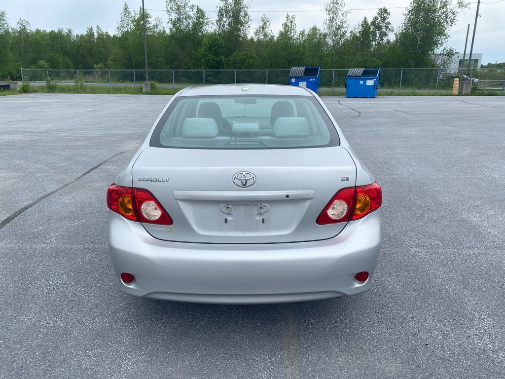 2010 Toyota Corolla CE in Cowansville, Quebec - 3 - w1024h768px