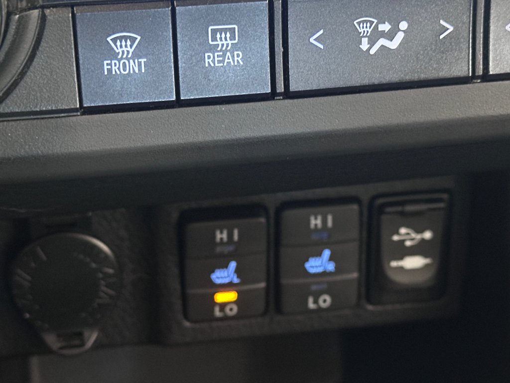 Toyota Corolla SE GROUPE AMÉLIORÉ / CUIR / TOIT 2014 à Cowansville, Québec - 27 - w1024h768px