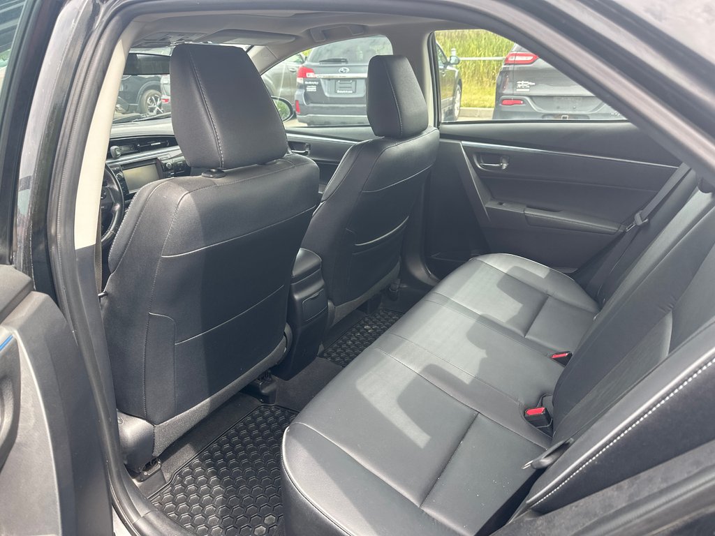 2014 Toyota Corolla SE GROUPE AMÉLIORÉ / CUIR / TOIT in Cowansville, Quebec - 4 - w1024h768px
