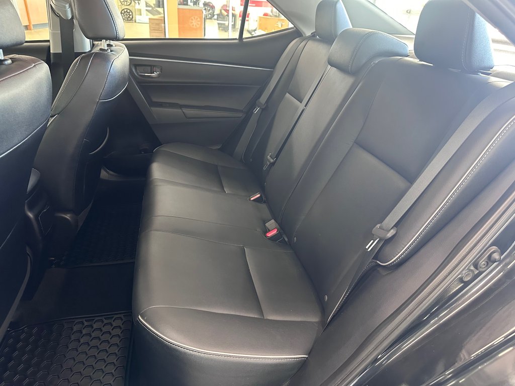 Toyota Corolla SE GROUPE AMÉLIORÉ / CUIR / TOIT 2014 à Cowansville, Québec - 14 - w1024h768px