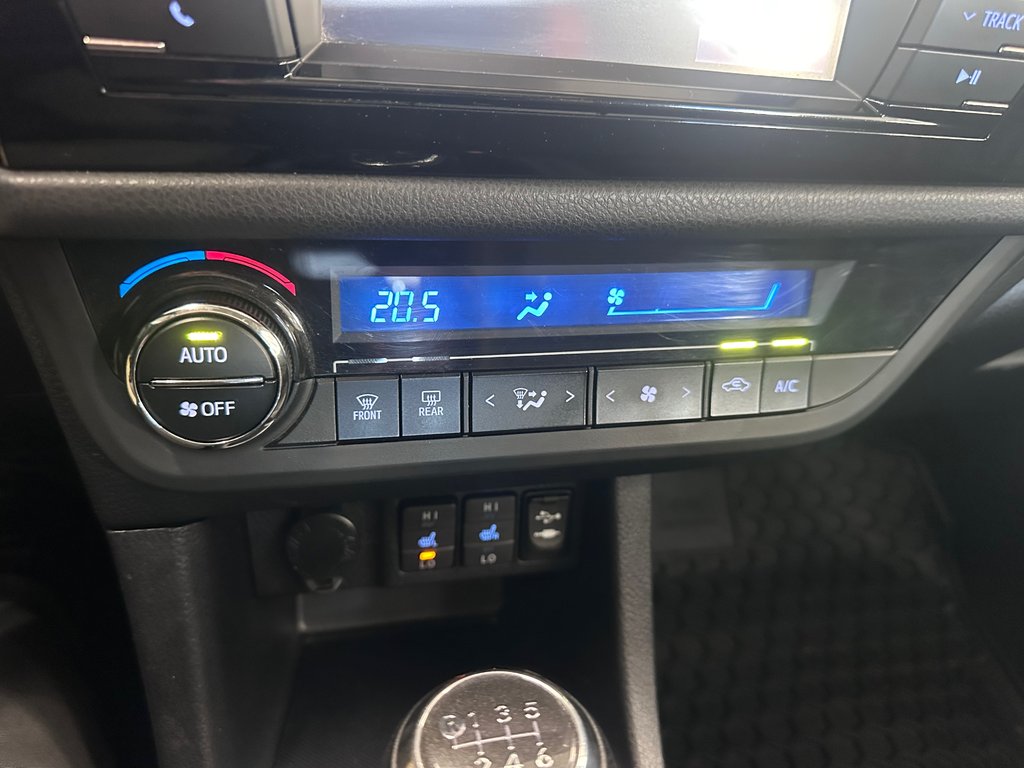 Toyota Corolla SE GROUPE AMÉLIORÉ / CUIR / TOIT 2014 à Cowansville, Québec - 26 - w1024h768px