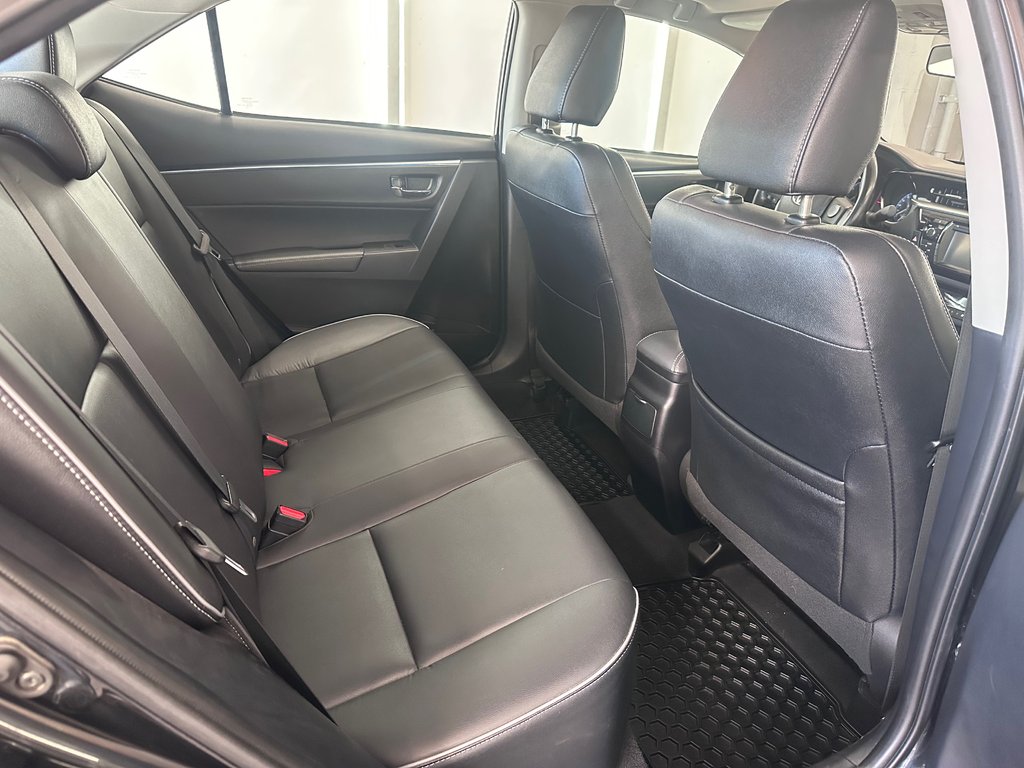 Toyota Corolla SE GROUPE AMÉLIORÉ / CUIR / TOIT 2014 à Cowansville, Québec - 15 - w1024h768px