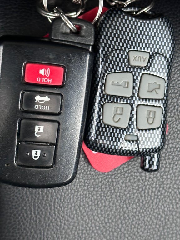 2016 Toyota Corolla S Groupe Technologique in Cowansville, Quebec - 28 - w1024h768px