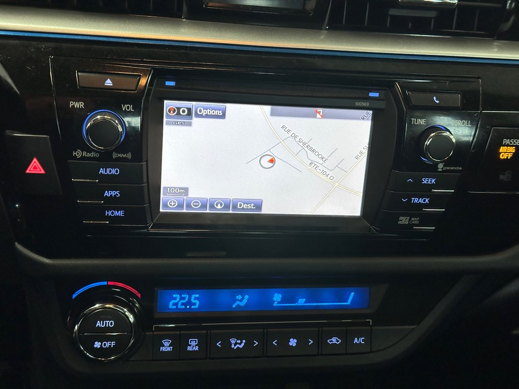 2016 Toyota Corolla S Groupe Technologique in Cowansville, Quebec - 19 - w1024h768px