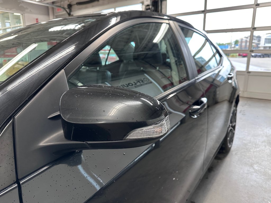 2016 Toyota Corolla S Groupe Technologique in Cowansville, Quebec - 7 - w1024h768px