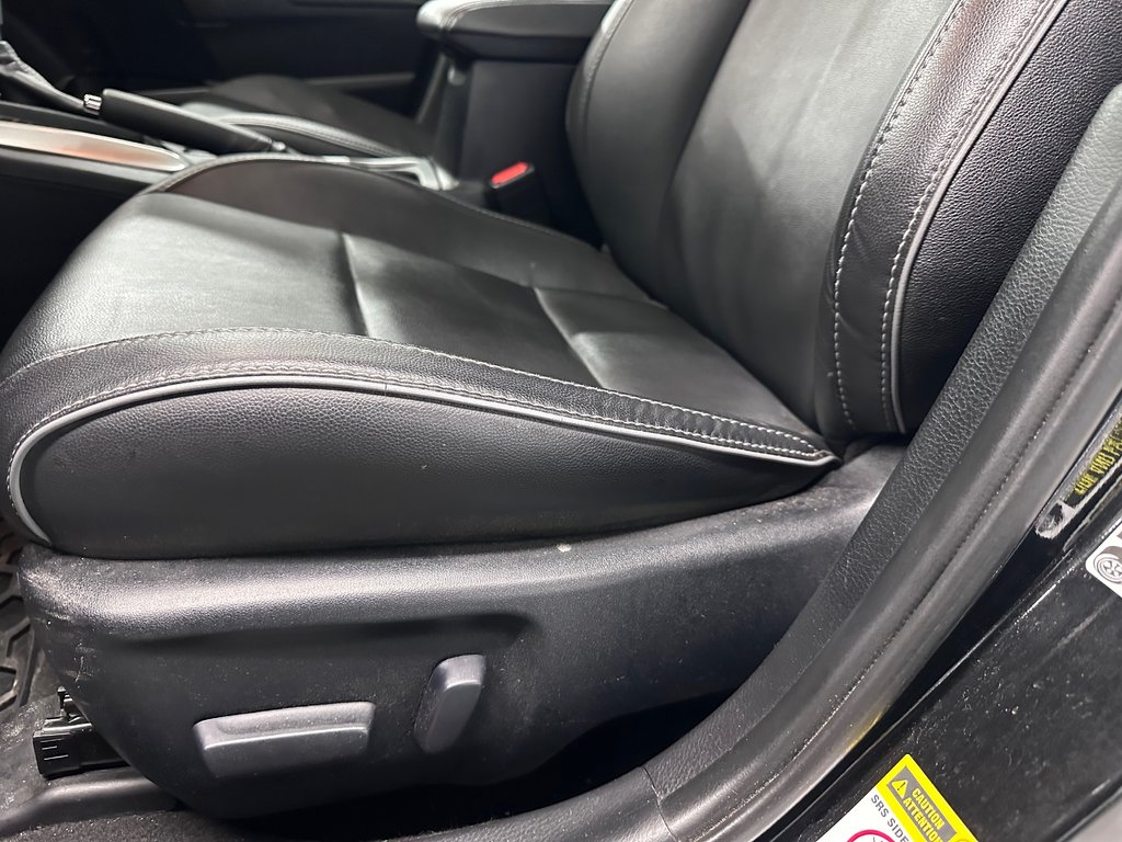 2016 Toyota Corolla S Groupe Technologique in Cowansville, Quebec - 13 - w1024h768px