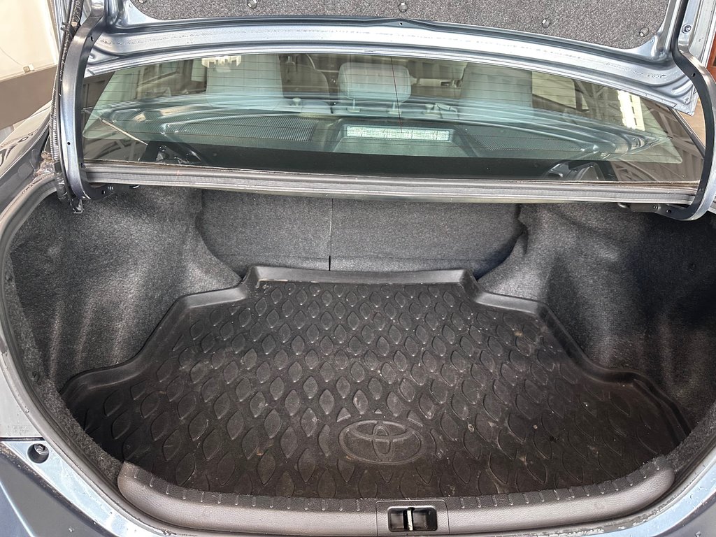 Toyota Corolla LE 2016 à Cowansville, Québec - 10 - w1024h768px