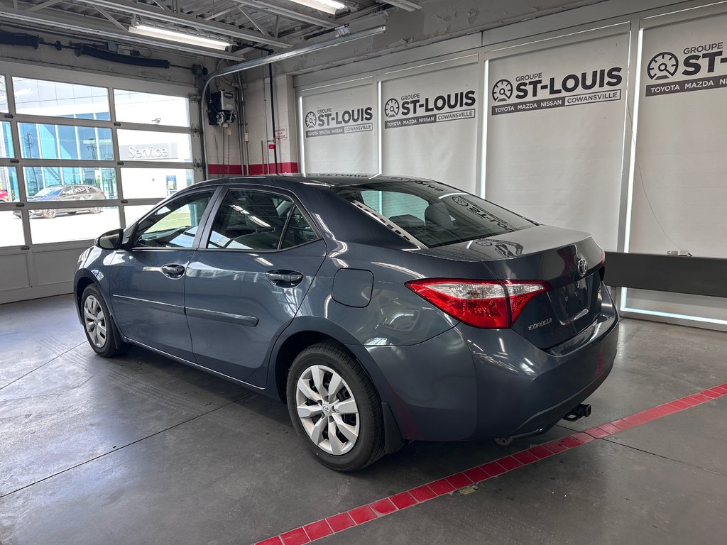 Toyota Corolla LE 2016 à Cowansville, Québec - 3 - w1024h768px
