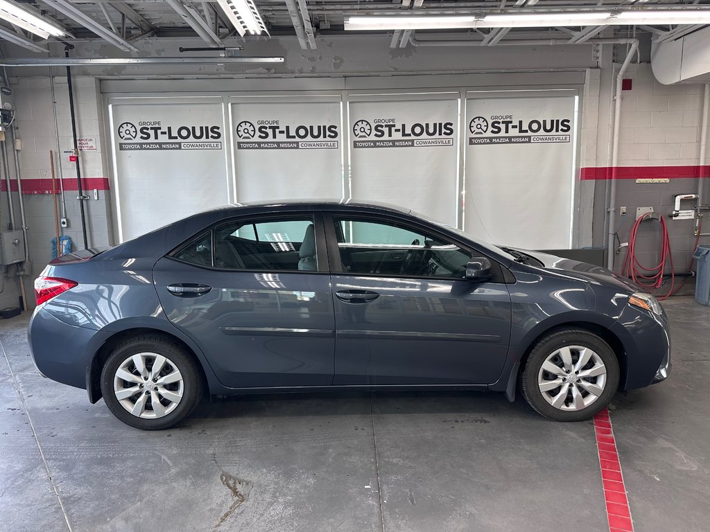 Toyota Corolla LE 2016 à Cowansville, Québec - 7 - w1024h768px