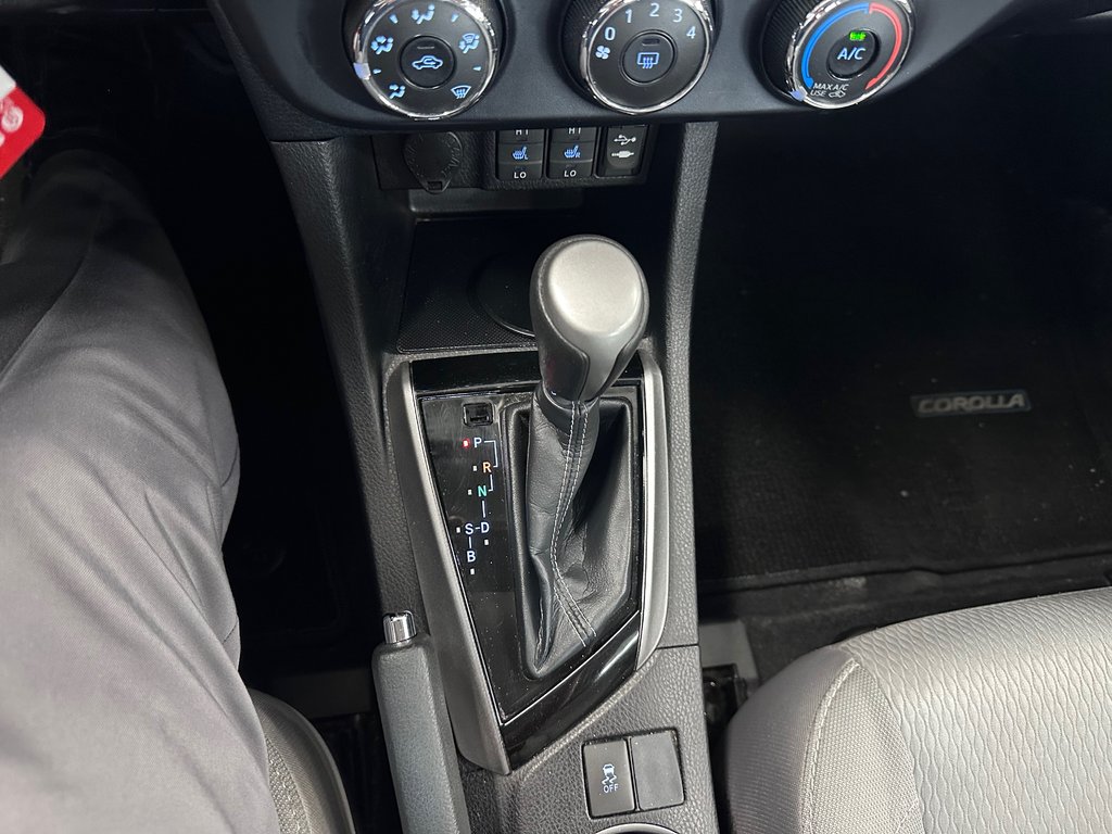 Toyota Corolla LE 2016 à Cowansville, Québec - 20 - w1024h768px