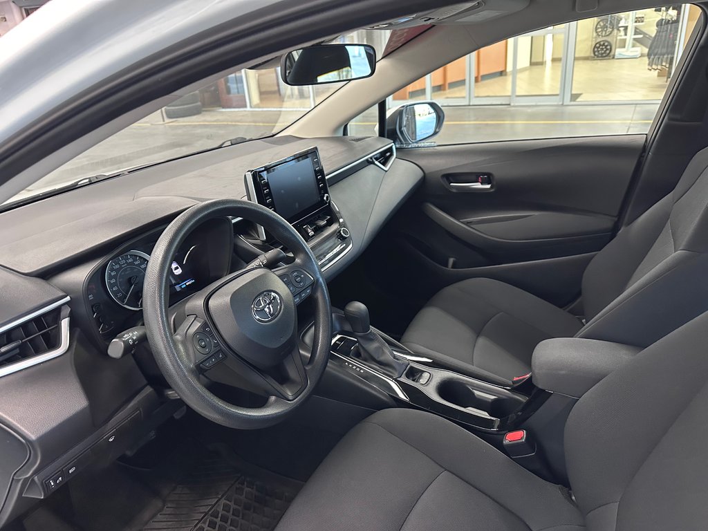 Toyota Corolla LE A/C SIÈGES CHAUFFANTS CAMÉRA DE RECUL 2021 à Cowansville, Québec - 18 - w1024h768px